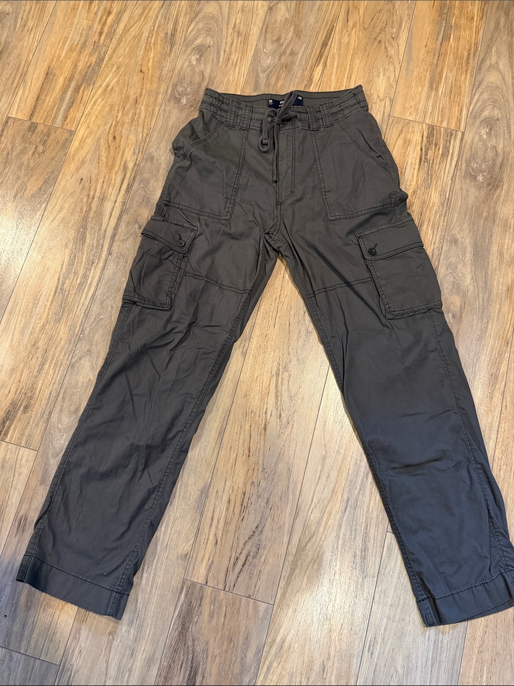 Hollister Women's Straight-Leg Cargo Pants - Dark Gray